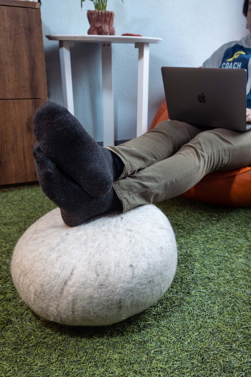 felt pouf for office